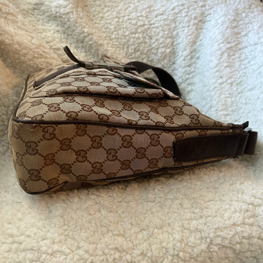 Gucci GG Canvas Crossbody/Shoulder Bag - Picture 8 of 16